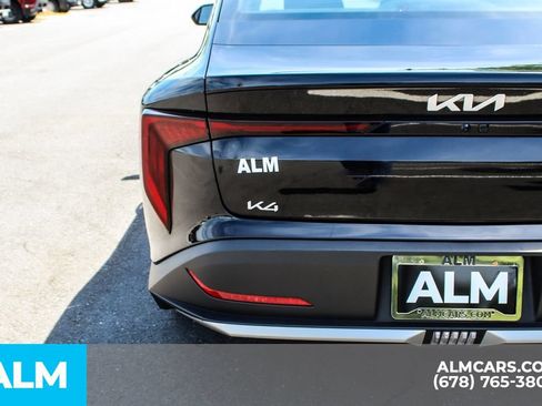 Used 2025 Kia K4 FWD image 13