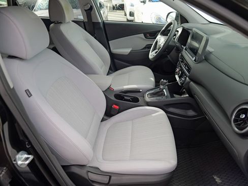 Used 2023 Hyundai Kona SEL AWD/4WD image 33