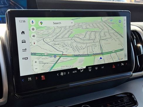 Used 2025 Ford Expedition Active image 18