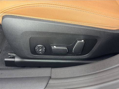 Certified 2025 BMW i4 eDrive40 w/ Parking Assistance Package RWD image 19
