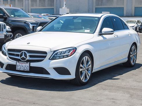 Used 2019 Mercedes-Benz C 300 Sedan image 3