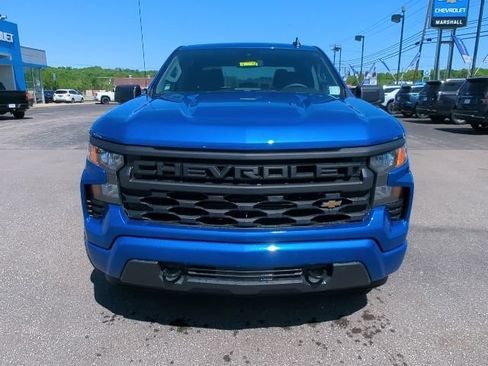 Used 2024 Chevrolet Silverado 1500 Custom w/ Turbomax Blackout Package AWD/4WD image 4