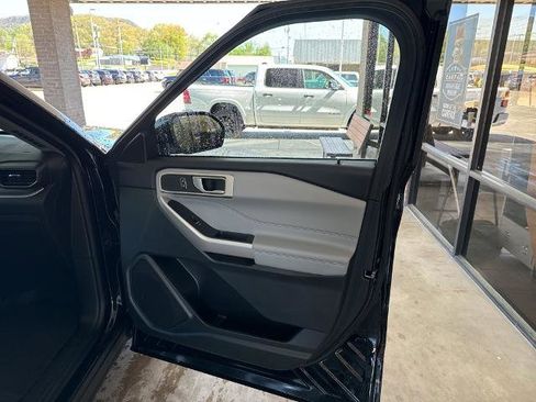Certified 2023 Ford Explorer XLT w/ Equipment Group 202A image 20