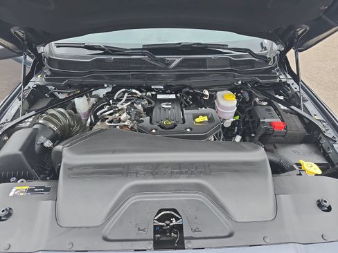 Used 2025 RAM 2500 Big Horn AWD/4WD image 32