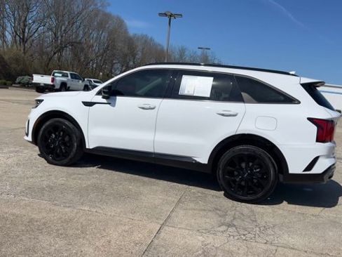 Used 2022 Kia Sorento SX image 6
