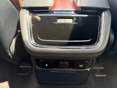 Used 2022 Lincoln Navigator Reserve AWD/4WD image 20