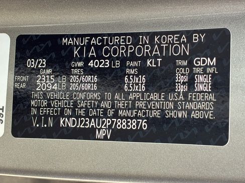 Used 2023 Kia Soul LX w/ LX Technology Package FWD image 29