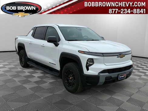 New 2025 Chevrolet Silverado EV LT image 1