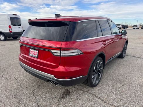 New 2026 Lincoln Aviator Reserve w/ Illumination Package AWD/4WD image 6