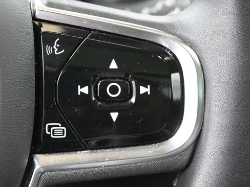 Certified 2024 Volvo XC90 B6 Plus w/ Protection Package Premier image 27