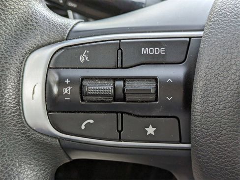 Used 2024 Kia Sportage LX image 24