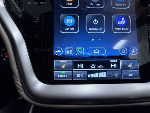 Used 2025 Subaru Outback Premium image 23
