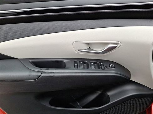 Used 2023 Hyundai Tucson SEL image 12