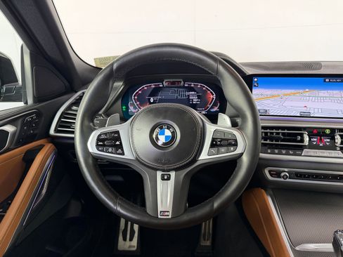 Used 2022 BMW X6 xDrive40i w/ Executive Package image 15