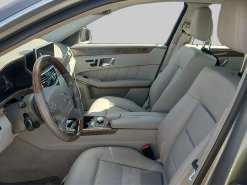 Used 2011 Mercedes-Benz E 350 4MATIC Sedan image 7