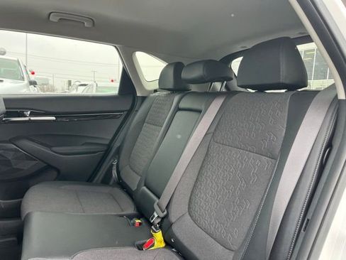 Certified 2025 Kia Seltos S image 36