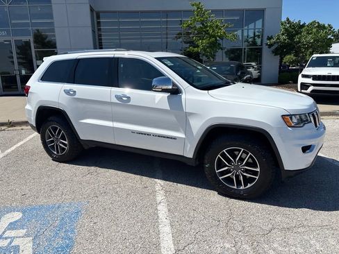 Used 2022 Jeep Grand Cherokee Limited AWD/4WD image 34