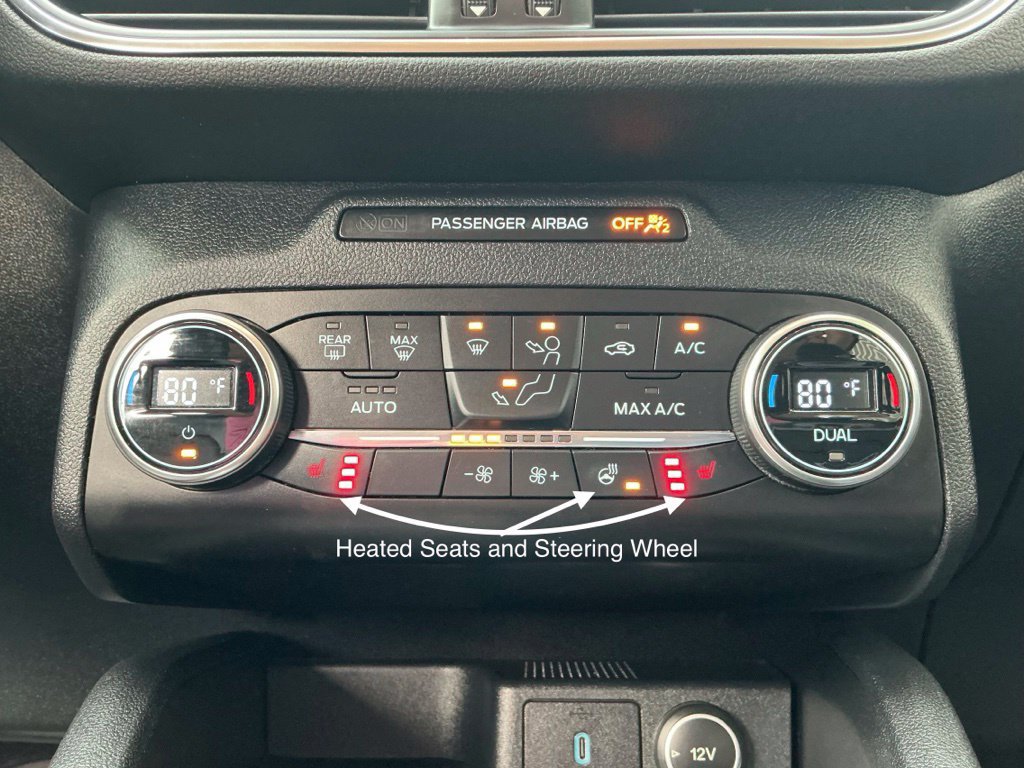 Used 2020 Ford Escape Titanium AWD/4WD image 15