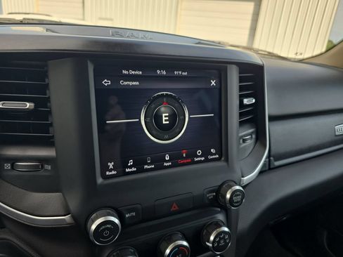 Used 2020 RAM 1500 Big Horn AWD/4WD image 19