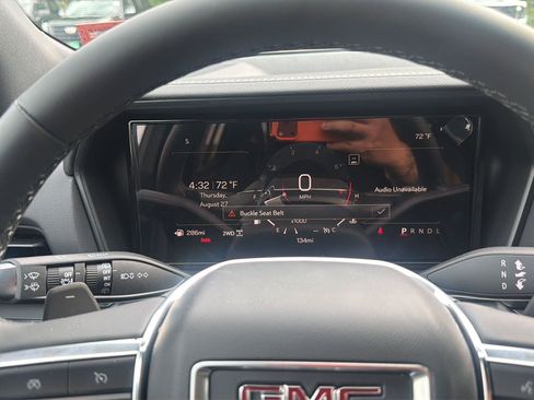 New 2027 GMC Terrain Elevation w/ LPO, Floor Liner Package AWD/4WD image 15