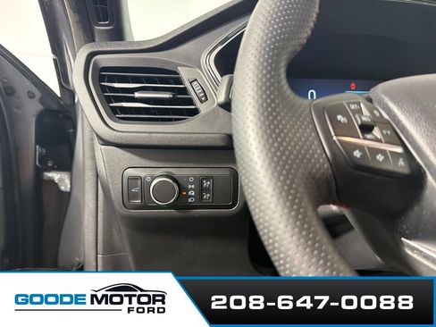 Used 2023 Ford Escape ST-Line w/ Tech Pack #1 AWD/4WD image 11