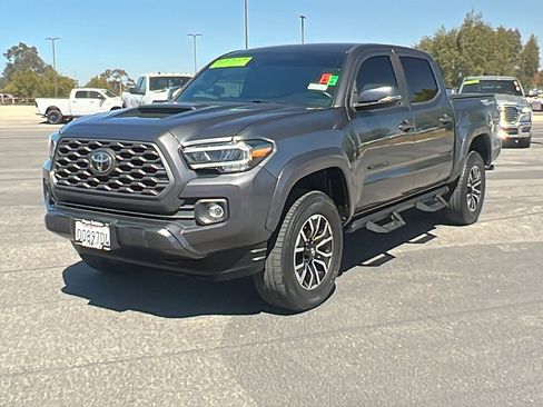 Used 2022 Toyota Tacoma 2WD Double Cab image 7