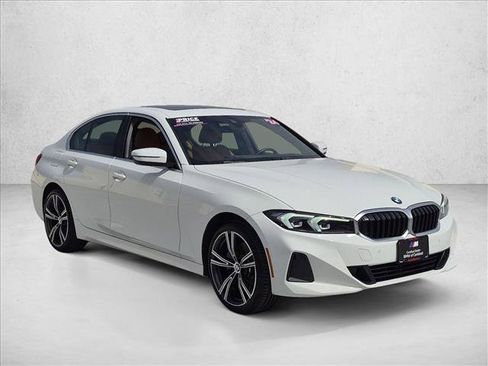 Used 2024 BMW 330i Sedan w/ Convenience Package RWD image 3