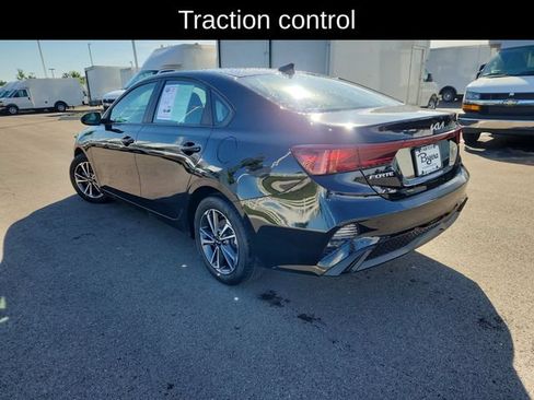 Used 2024 Kia Forte LXS FWD image 8