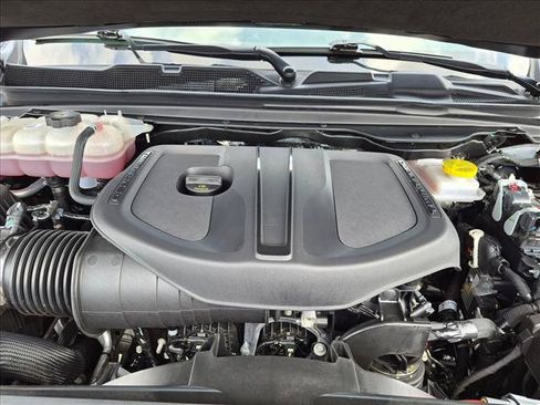 Used 2026 RAM 1500 Laramie AWD/4WD image 20