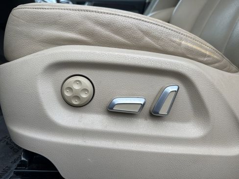 Used 2017 Audi Q5 2.0T Premium image 19