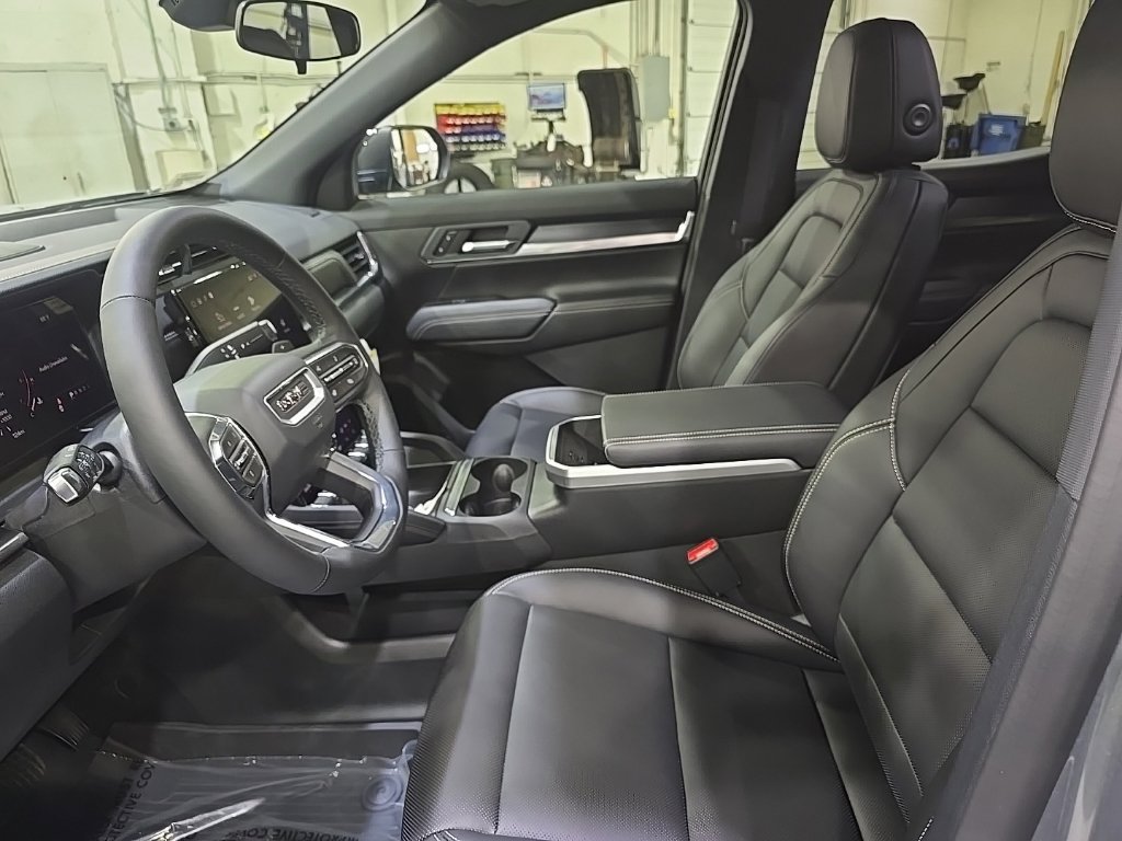 New 2027 GMC Terrain Elevation w/ Elevation Premium Package AWD/4WD image 19
