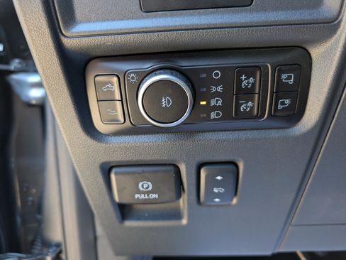 Used 2025 Ford F150 Raptor image 20