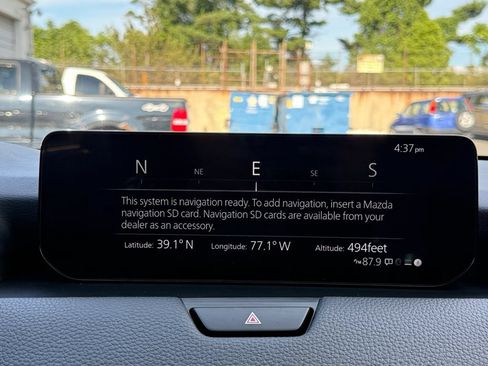 Used 2024 MAZDA CX-90 Plug-In Hybrid w/ Premium Pkg AWD/4WD image 16