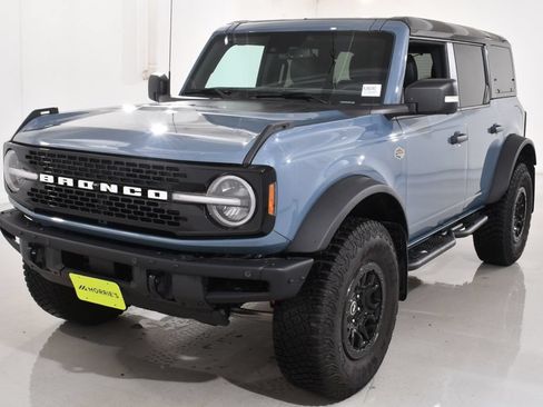 Used 2024 Ford Bronco Wildtrak AWD/4WD image 2