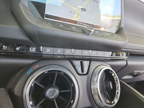 Used 2016 Chevrolet Camaro SS RWD image 26