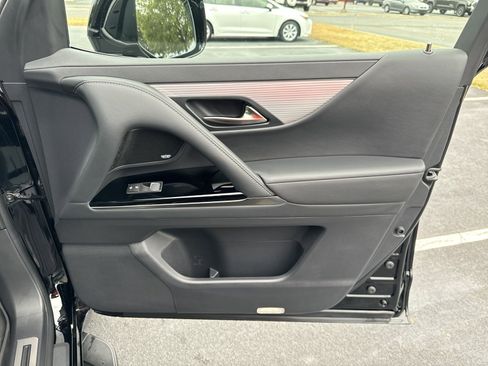 Used 2024 Lexus LX 600 F Sport image 44