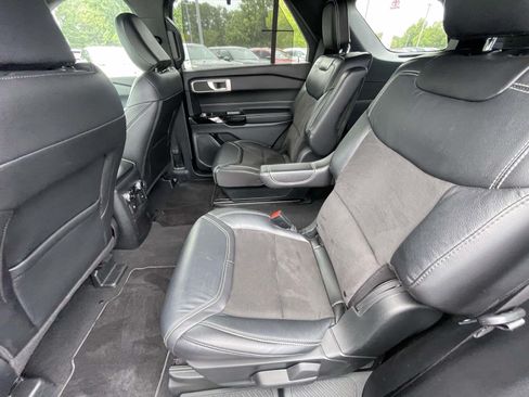 Used 2023 Ford Explorer ST w/ ST Street Pack AWD/4WD image 11