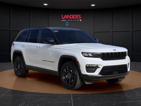 New 2025 Jeep Grand Cherokee Limited AWD/4WD image 5