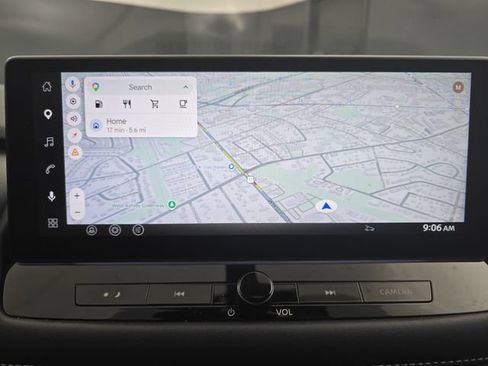 Used 2025 Nissan Rogue SL FWD image 27