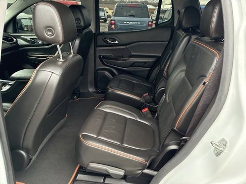 Used 2023 GMC Acadia AT4 w/ Technology Package image 20