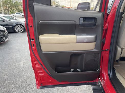 Used 2010 Toyota Tundra 2WD Double Cab image 34