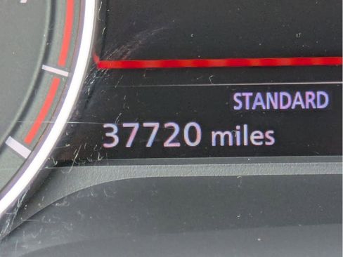 Used 2021 Nissan Rogue SV image 23