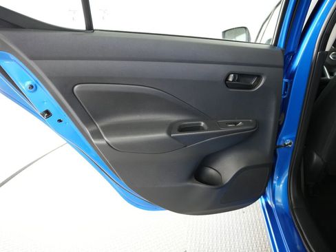 Used 2021 Nissan Versa S image 29