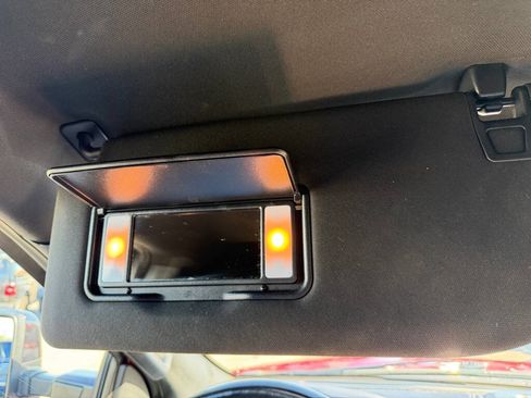 Used 2022 Ford F250 Lariat w/ Black Appearance Package AWD/4WD image 34