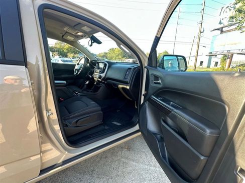 Used 2022 GMC Canyon Elevation w/ Trailering Package image 10