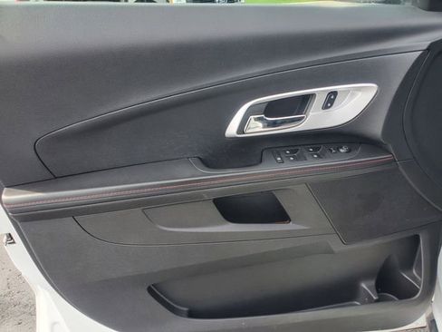 Used 2015 Chevrolet Equinox LT w/ Driver Convenience Package image 9