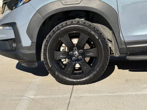 Used 2022 Honda Pilot TrailSport image 11