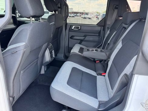 Used 2025 Ford Bronco 4-Door AWD/4WD image 30