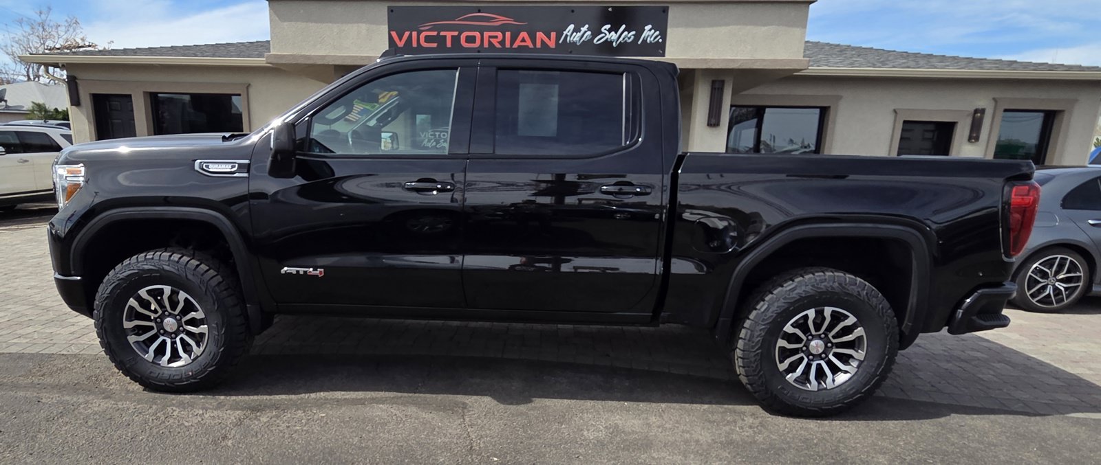 Used 2021 GMC Sierra 1500 AT4 AWD/4WD image 8