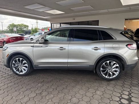 Used 2023 Lincoln Nautilus Reserve w/ Equipment Group 201A AWD/4WD image 8